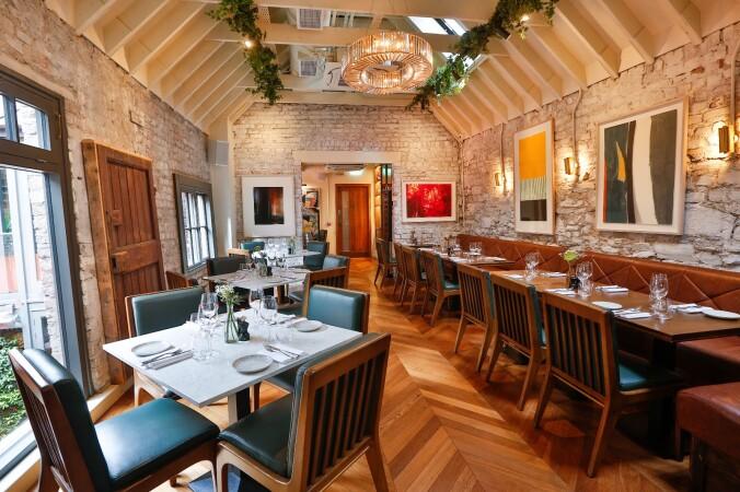 Best Sports Bars in Dublin - Lennan's Yard