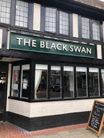 Best Sports Bars in Abingdon - Black Swan