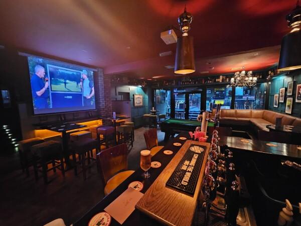 Best Sports Bars in Roscommon - The Hollywood Bar