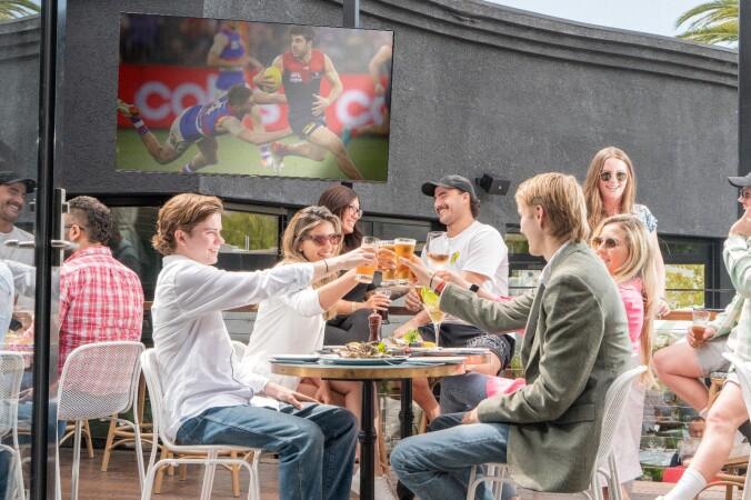 Best Sports Bars in Richmond - Kingston Hotel
