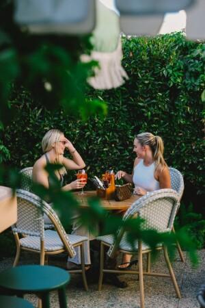 Best Sports Bars in Richmond - Kingston Hotel