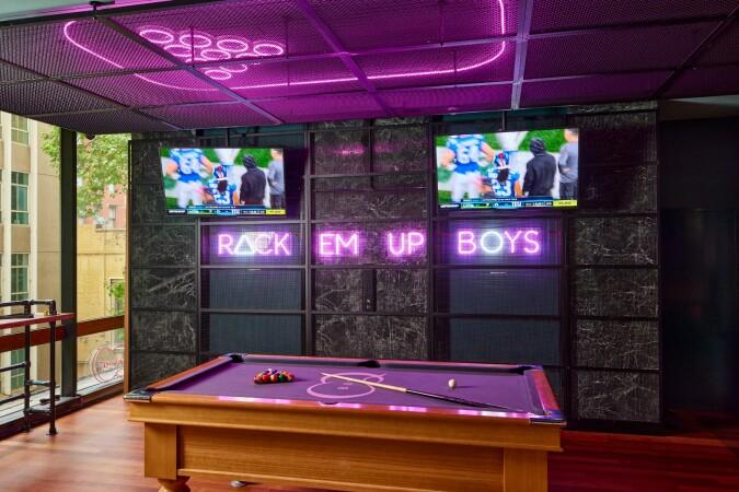 Best Sports Bars in Melbourne - CQ Bar