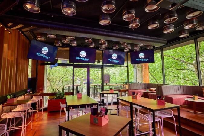 Best Sports Bars in Melbourne - CQ Bar