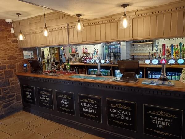 Best Sports Bars in Prenton - Shrewsbury Arms (Oxton)