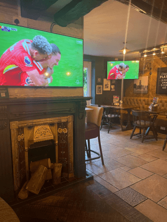 Best Sports Bars in Prenton - Shrewsbury Arms (Oxton)