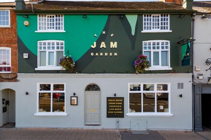 Best Sports Bars in Loughborough - The Jam Garden