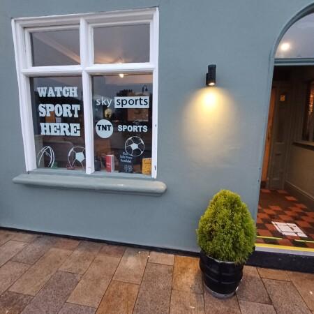 Best Sports Bars in Loughborough - The Jam Garden