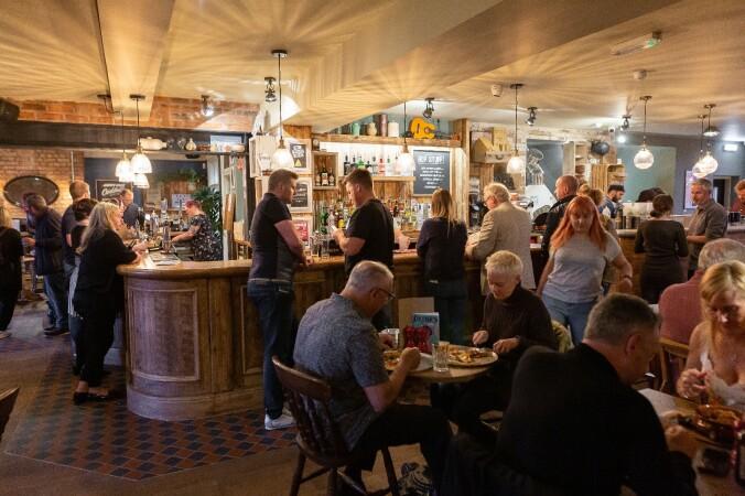 Les Meilleurs Bars à Coventry - The Cottage