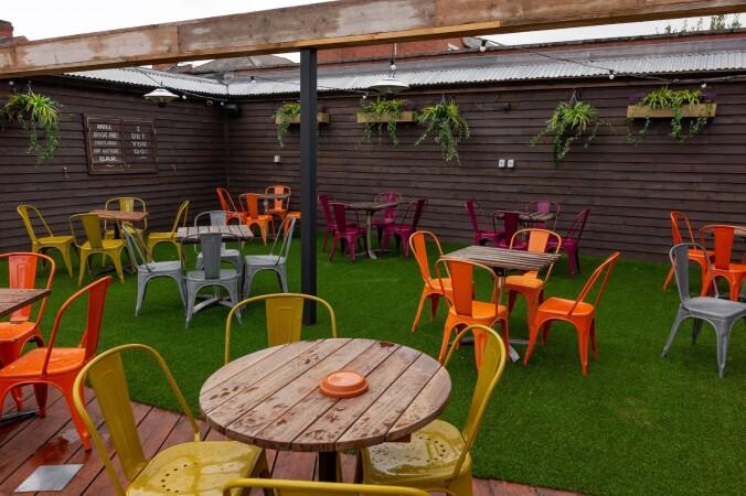 Les Meilleurs Bars à Coventry - The Cottage