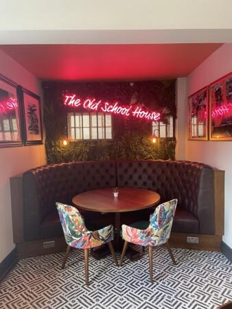 Best Sports Bars in Milton Keynes - The Old School House