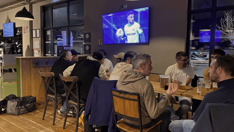 Best Sports Bars in Angers - Sports Bar - UrbanSoccer Angers