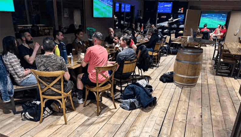 Best Sports Bars in Aubière - Sports Bar - UrbanSoccer Clermont-Aubière