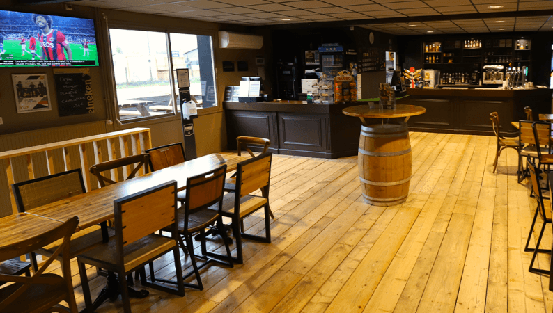 Best Sports Bars in Aubière - Sports Bar - UrbanSoccer Clermont-Aubière