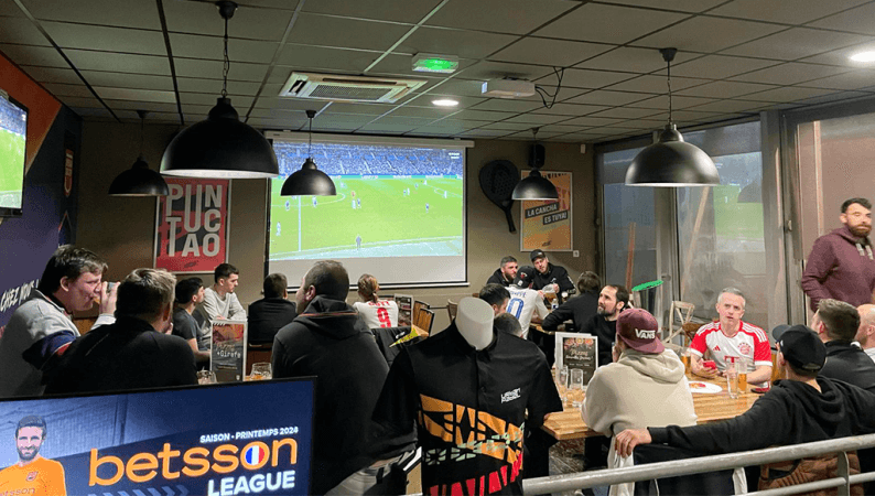 Beste Sportsbars in Saint-Apollinaire - Sports Bar - UrbanSoccer Dijon