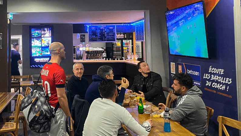 Best Sports Bars in Brignais - Sports Bar - UrbanSoccer Lyon-Barolles