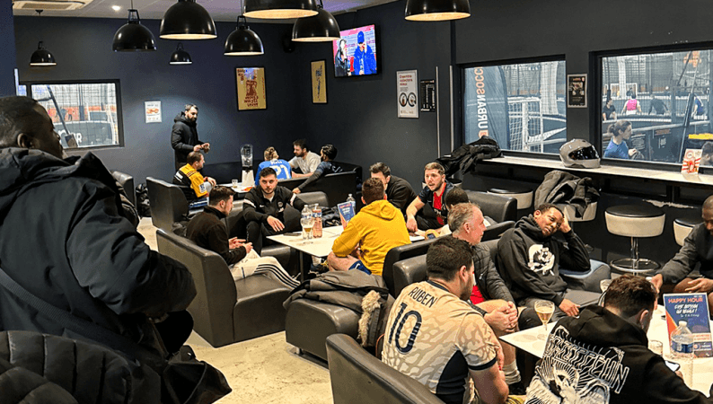 Beste Sportsbars in Lognes - Sports Bar - UrbanSoccer Marne la Vallée