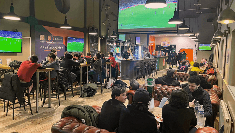 Best Sports Bars in Aubervilliers - Sports Bar - UrbanSoccer Porte d'aubervilliers