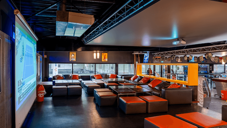 Best Sports Bars in Melesse - Sports Bar - UrbanSoccer Rennes-Cap Malo