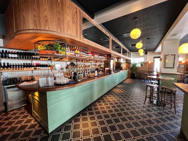 Best Sports Bars in Hobart - Telegraph Hotel