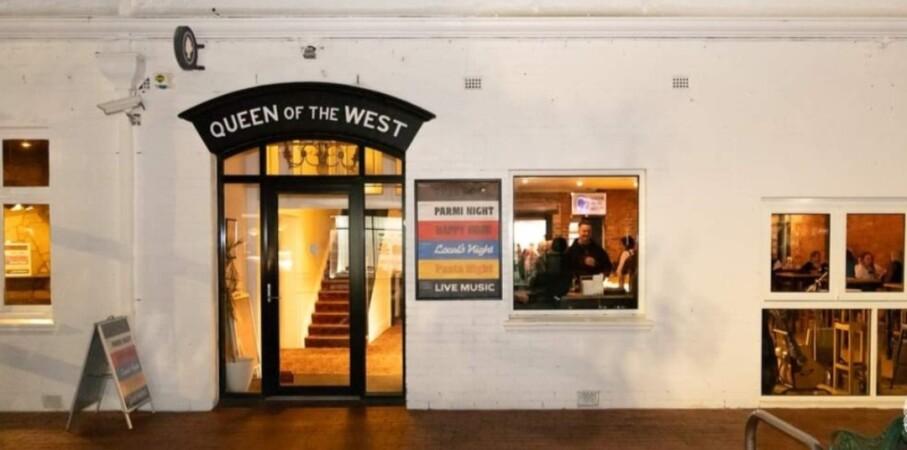 Best Sports Bars in Geelong West - Queen of the West