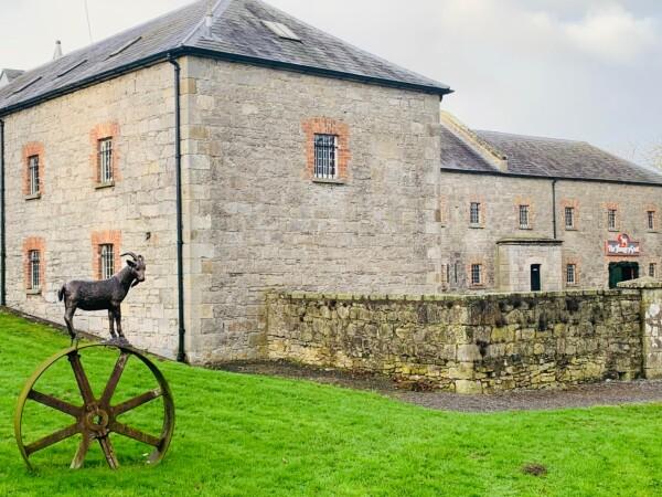 Best Sports Bars in CALEDON - THE HUNGRY GOAT