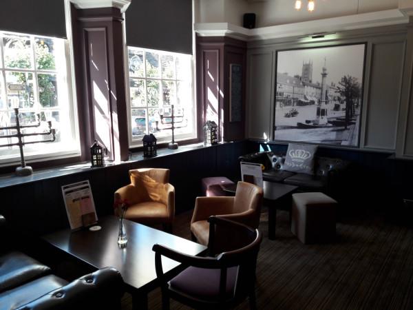 Les Meilleurs Bars à East Grinstead - The Crown