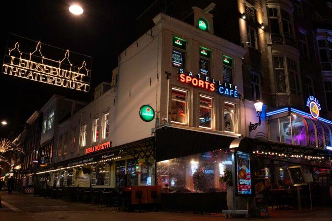 Best Sports Bars in Amsterdam - Satellite Sports Cafe