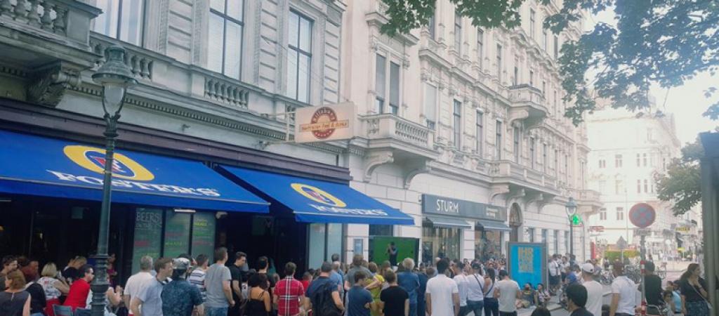Best Sports Bars in Vienna - Billabong