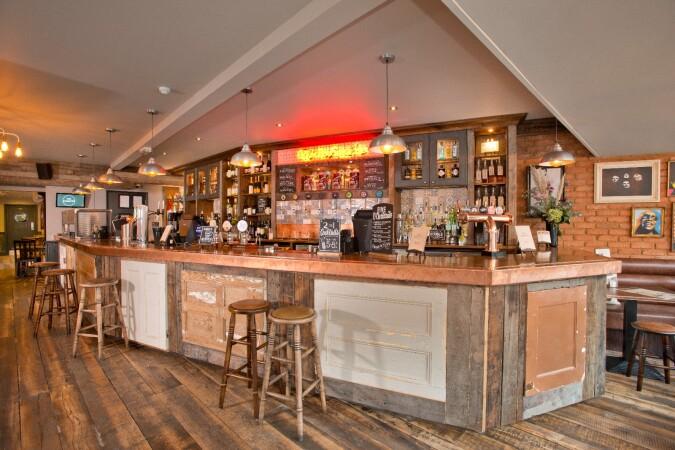 Les Meilleurs Bars à Chichester - The Chantry Chichester