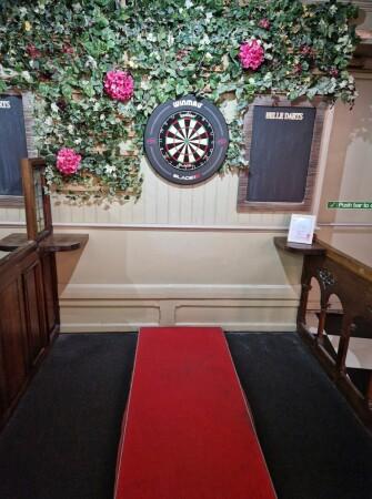 Best Sports Bars in London - Moretown Belle