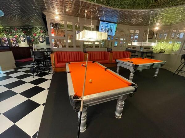 Best Sports Bars in London - Moretown Belle