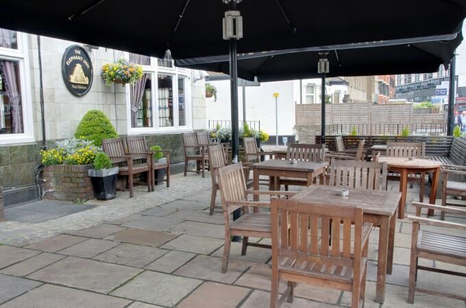 Les Meilleurs Bars à London - Elephant Inn