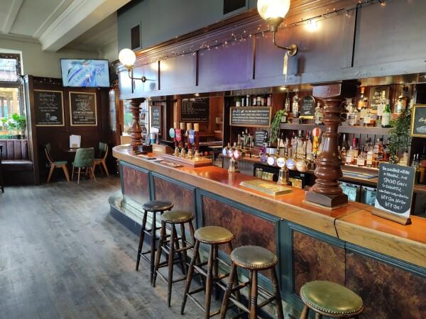 Les Meilleurs Bars à London - Elephant Inn