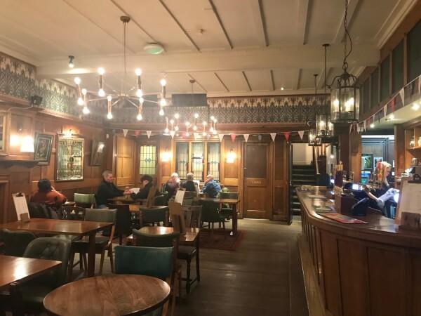 Les Meilleurs Bars à London - Elephant Inn