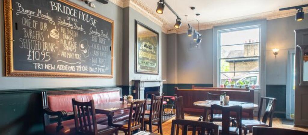 Best Sports Bars in LONDON - Bridge House