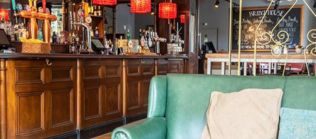 Best Sports Bars in LONDON - Bridge House