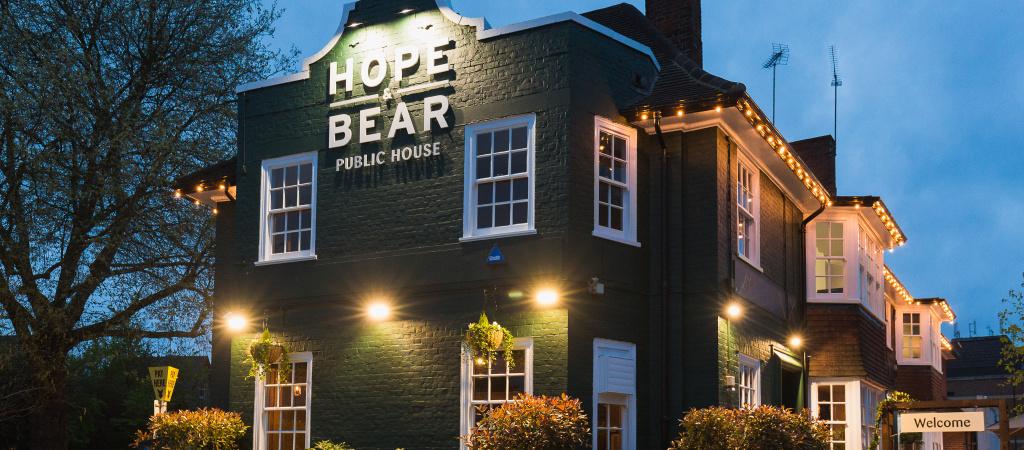 Best Sports Bars in READING - Hope and Bear