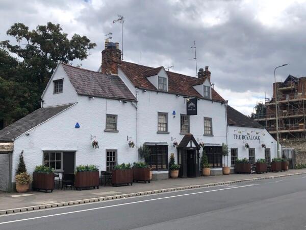 Best Sports Bars in OXFORD - Royal Oak