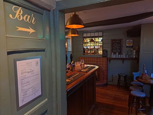 Best Sports Bars in OXFORD - Royal Oak