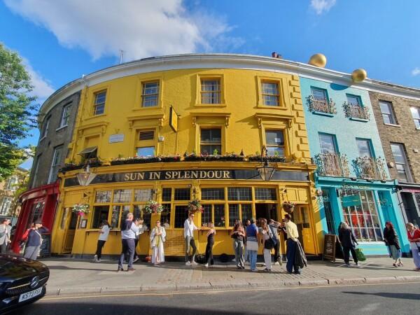 Best Sports Bars in LONDON - Sun In Splendour
