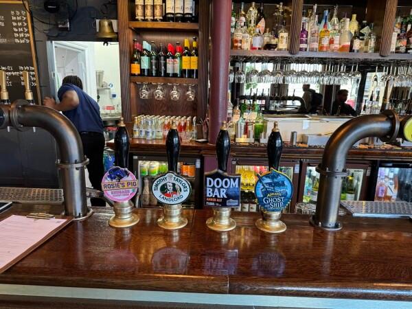 Best Sports Bars in LONDON - Volunteer