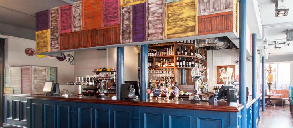 Best Sports Bars in LONDON - Prince Albert Notting Hill Gate