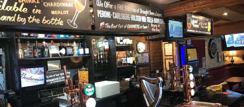 Best Sports Bars in St Albans - The Black Boy