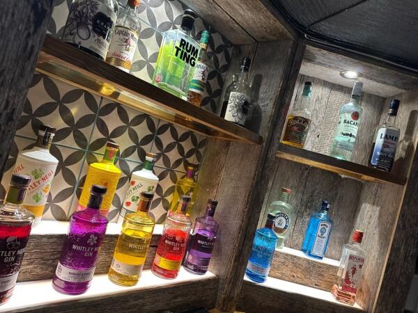 Best Sports Bars in Warrington - The Poacher