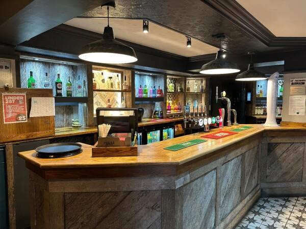 Best Sports Bars in Warrington - The Poacher