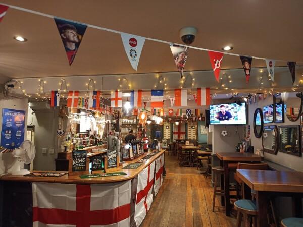 Best Sports Bars in Bristol - The Punch Bowl Ale House