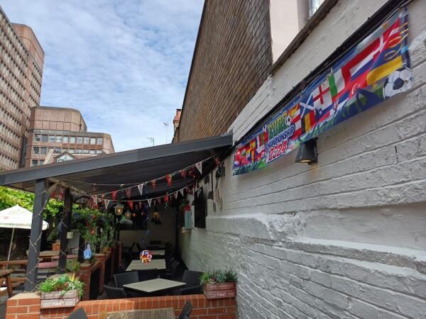 Best Sports Bars in Bristol - The Punch Bowl Ale House