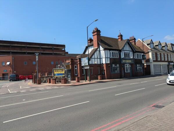 Best Sports Bars in Solihull - Tap & Tandoor