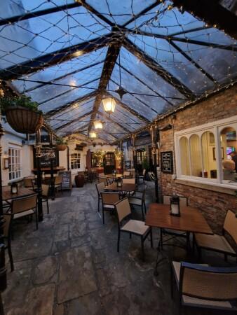 Best Sports Bars in YORK - Old White Swan