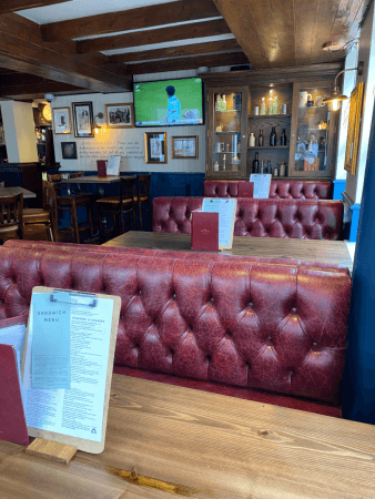 Best Sports Bars in YORK - Old White Swan